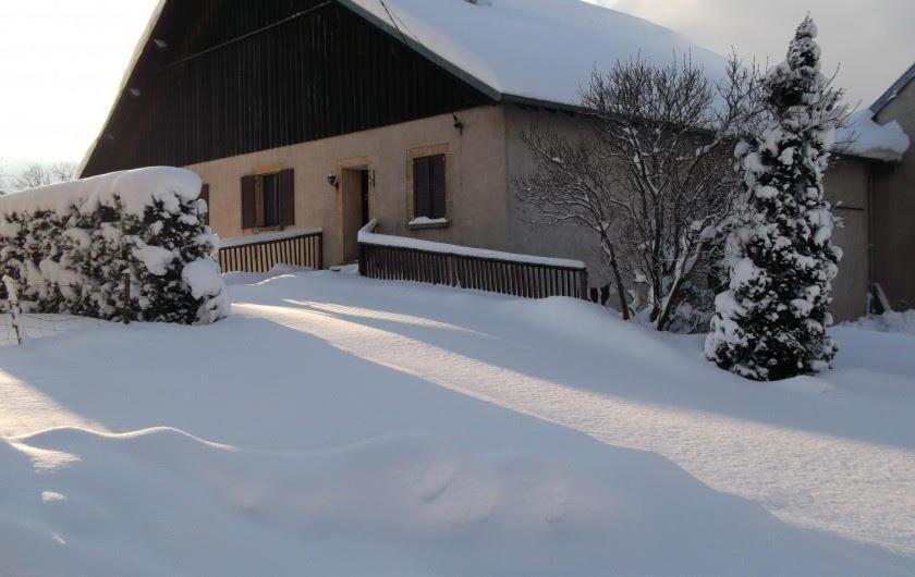 gite de 6 à 8 personnes la faviere Billecul Extérieur photo